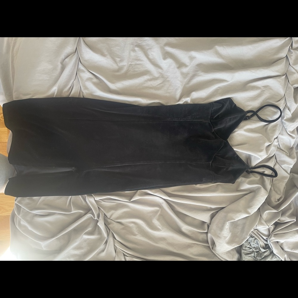 Black velvet dress